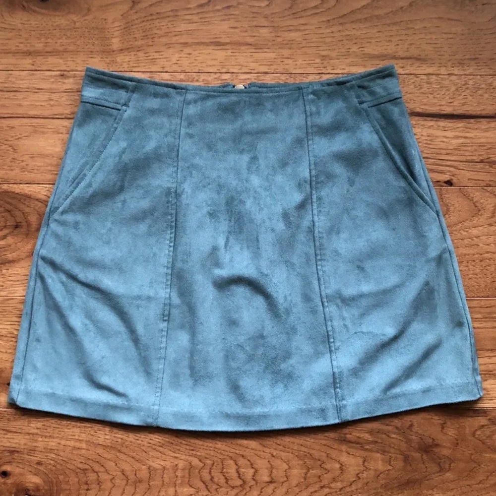 Pacsun Kendall & Kylie Green Suede Skirt Size S